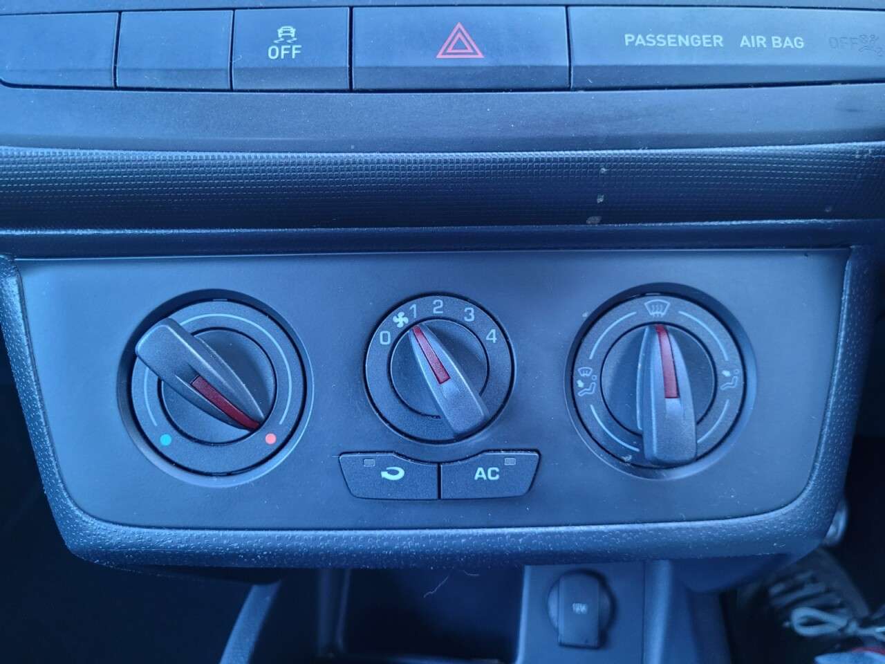 2014 SEAT IBIZA 2014 SEAT IBIZA