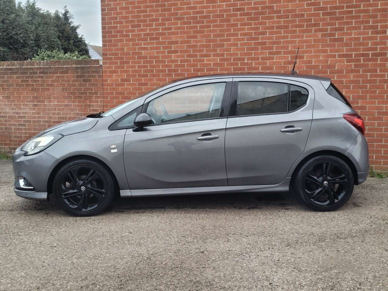 A 2015 VAUXHALL CORSA 1.4i ecoTEC Limited Edition Hatchback 5dr Petrol Manual Euro 6 (90 ps) A 2015 VAUXHALL CORSA 1.4i ecoTEC Limited Edition Hatchback 5dr Petrol Manual Euro 6 (90 ps)