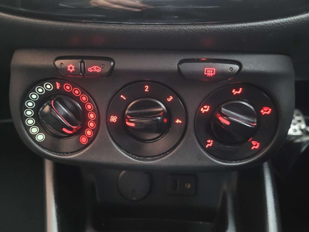 2015 VAUXHALL CORSA 2015 VAUXHALL CORSA