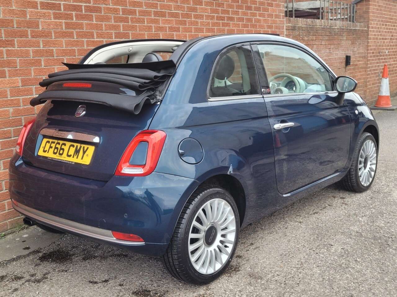 2017 FIAT 500C 2017 FIAT 500C