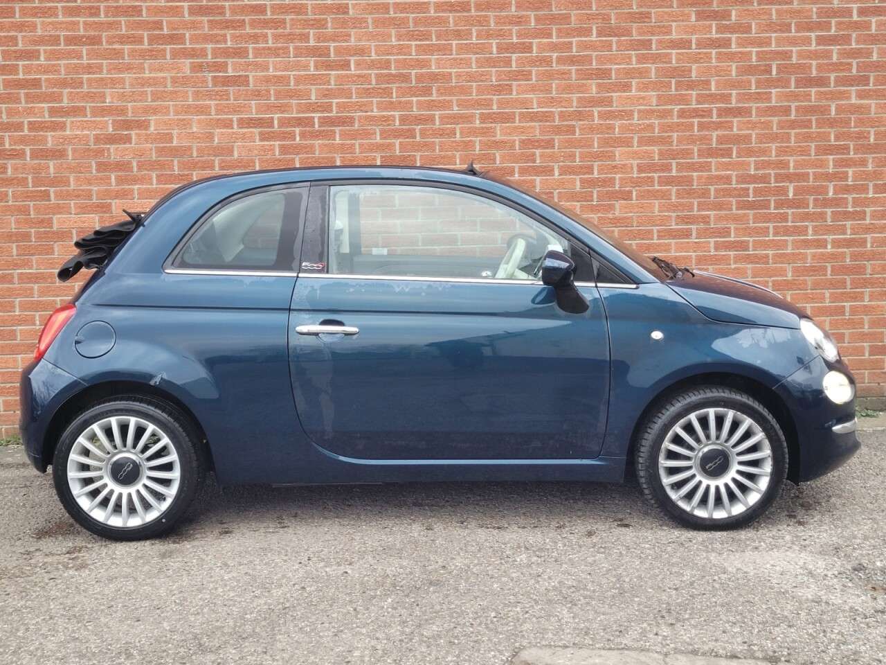 2017 FIAT 500C 2017 FIAT 500C