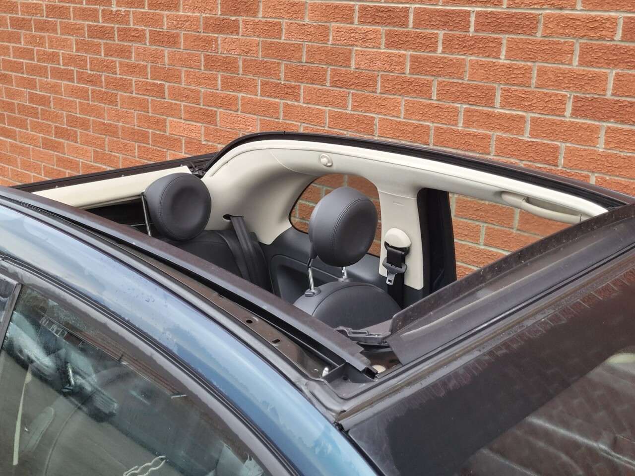 2017 FIAT 500C 2017 FIAT 500C