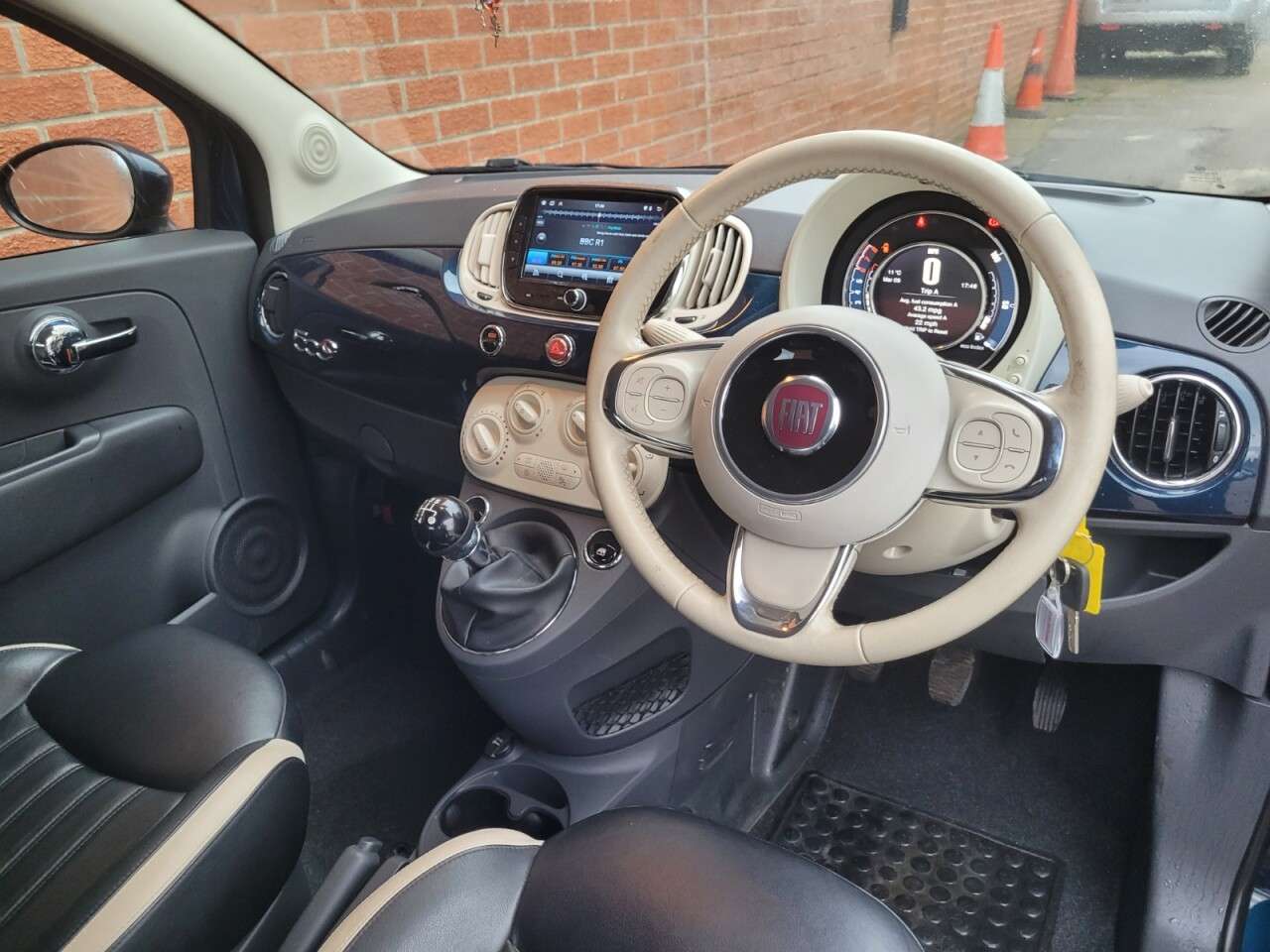 2017 FIAT 500C 2017 FIAT 500C