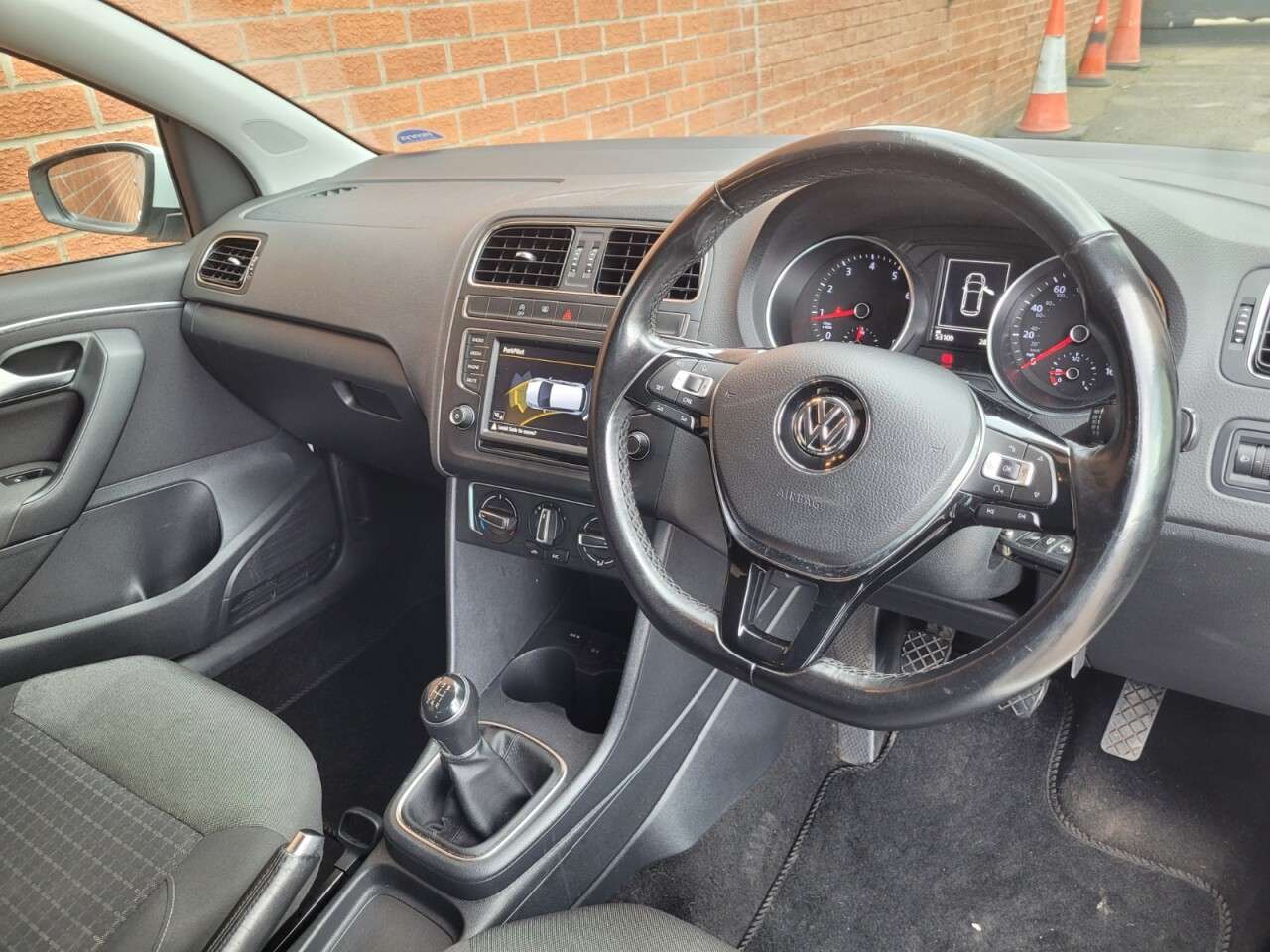 2016 VOLKSWAGEN POLO 2016 VOLKSWAGEN POLO