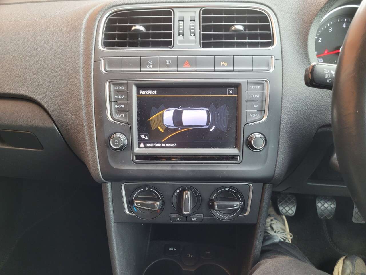 2016 VOLKSWAGEN POLO 2016 VOLKSWAGEN POLO