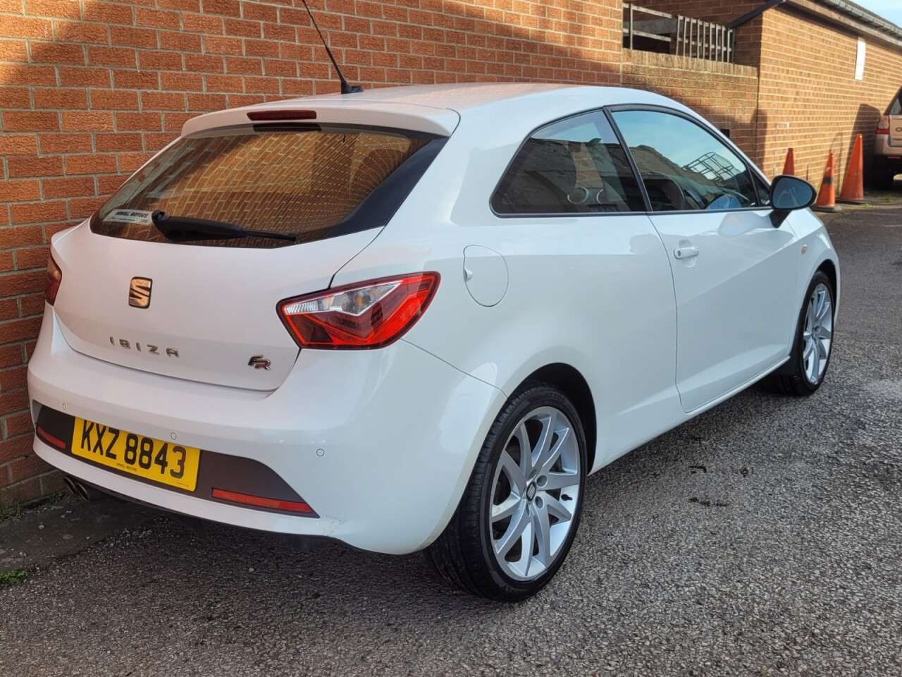 2017 SEAT IBIZA 2017 SEAT IBIZA