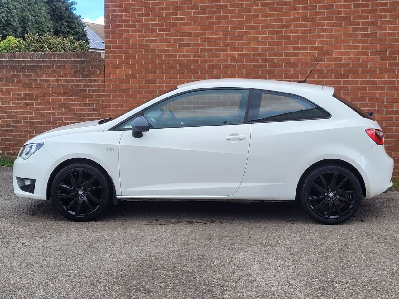 2017 SEAT IBIZA 2017 SEAT IBIZA