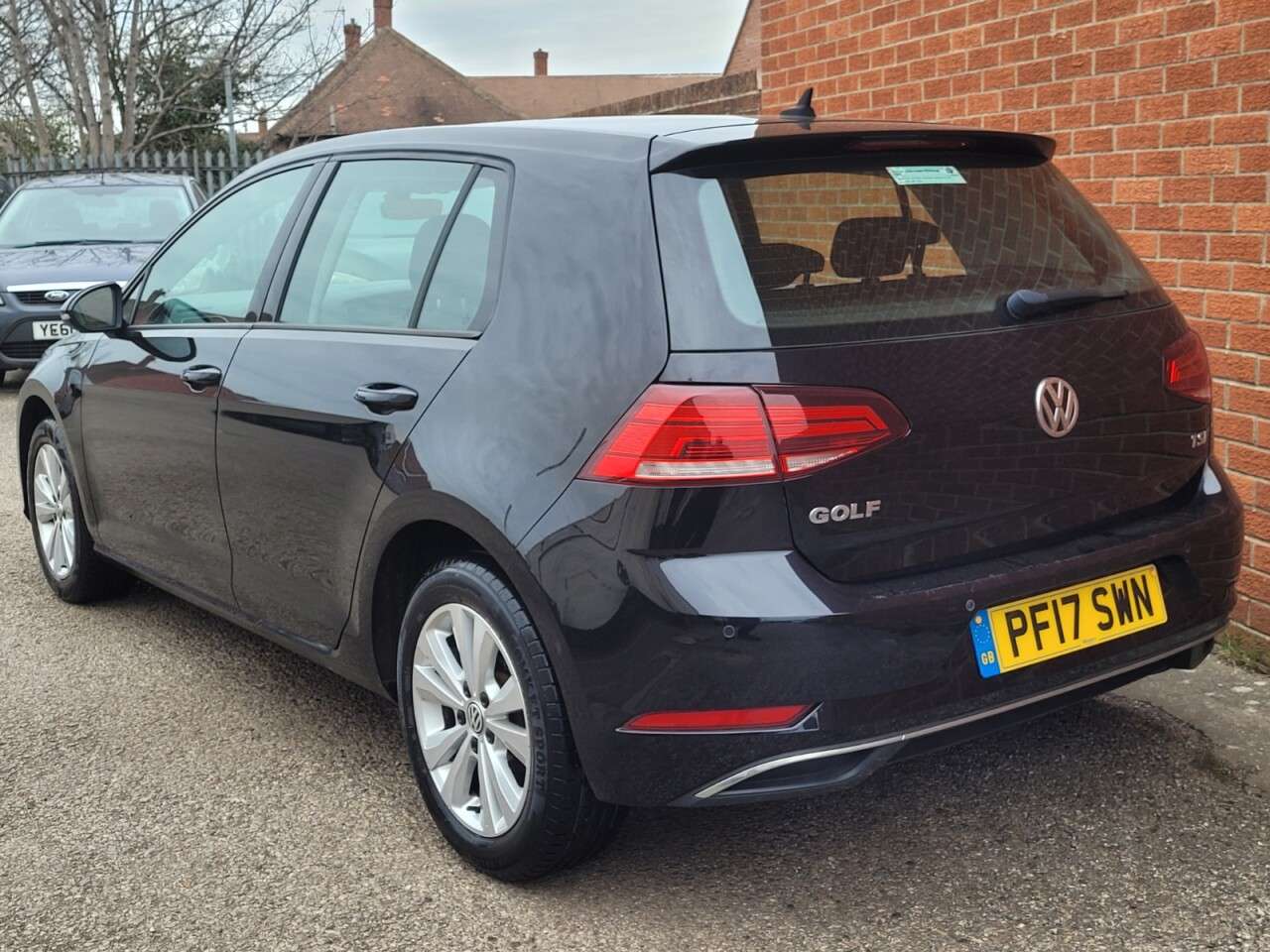 2017 VOLKSWAGEN GOLF 2017 VOLKSWAGEN GOLF