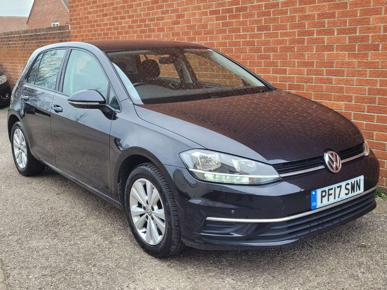 2017 VOLKSWAGEN GOLF 2017 VOLKSWAGEN GOLF