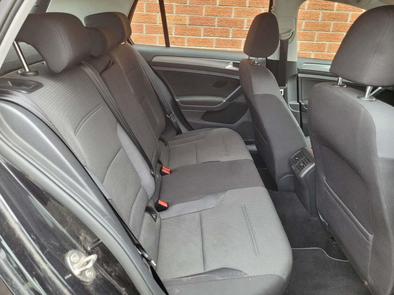 2017 VOLKSWAGEN GOLF 2017 VOLKSWAGEN GOLF