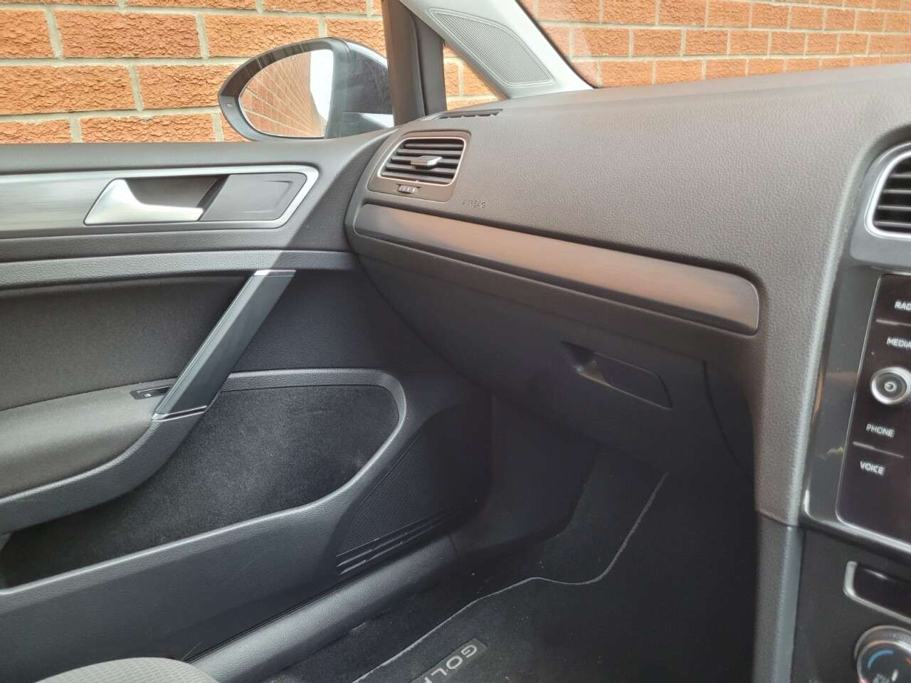 2017 VOLKSWAGEN GOLF 2017 VOLKSWAGEN GOLF