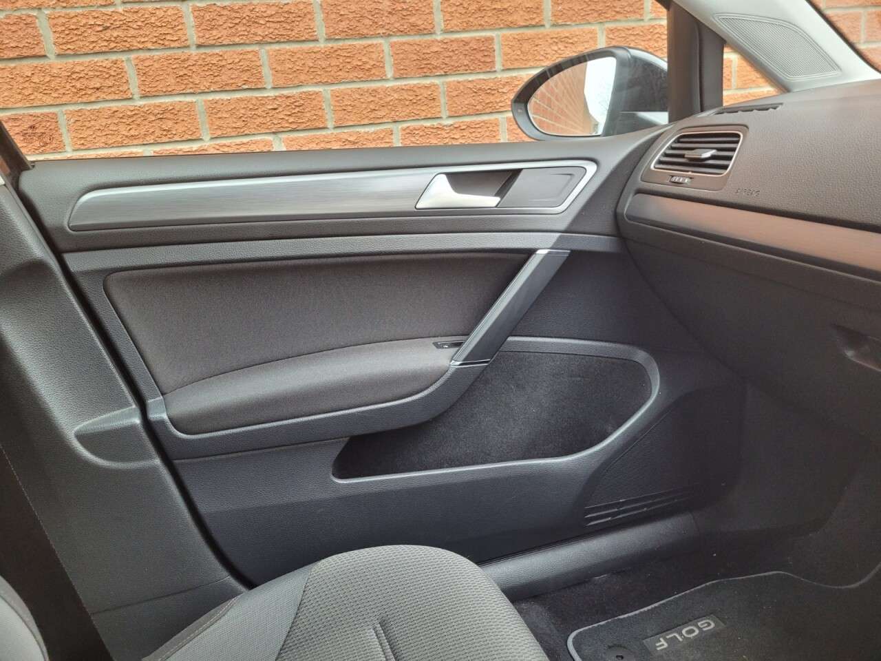 2017 VOLKSWAGEN GOLF 2017 VOLKSWAGEN GOLF