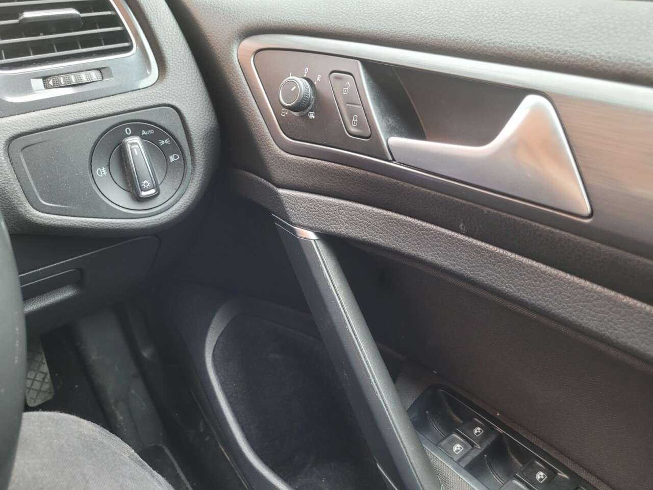 2017 VOLKSWAGEN GOLF 2017 VOLKSWAGEN GOLF