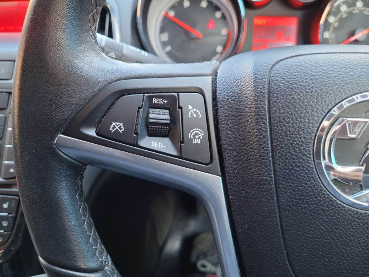 2015 VAUXHALL ASTRA 2015 VAUXHALL ASTRA