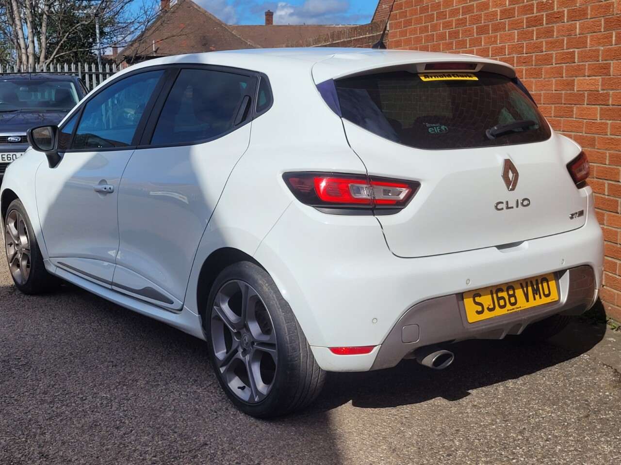 2018 RENAULT CLIO 2018 RENAULT CLIO