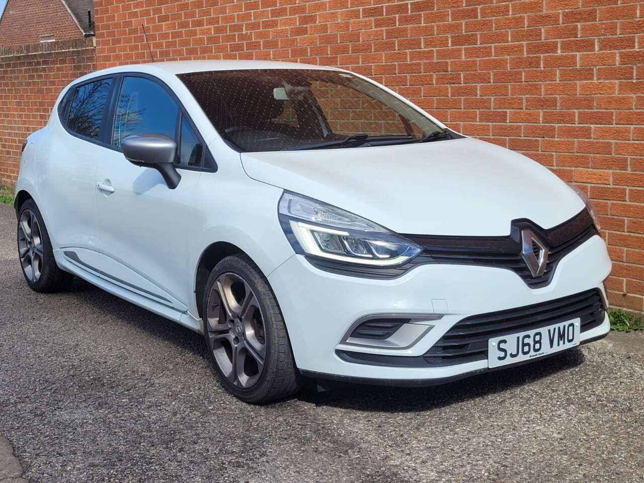 2018 RENAULT CLIO 2018 RENAULT CLIO