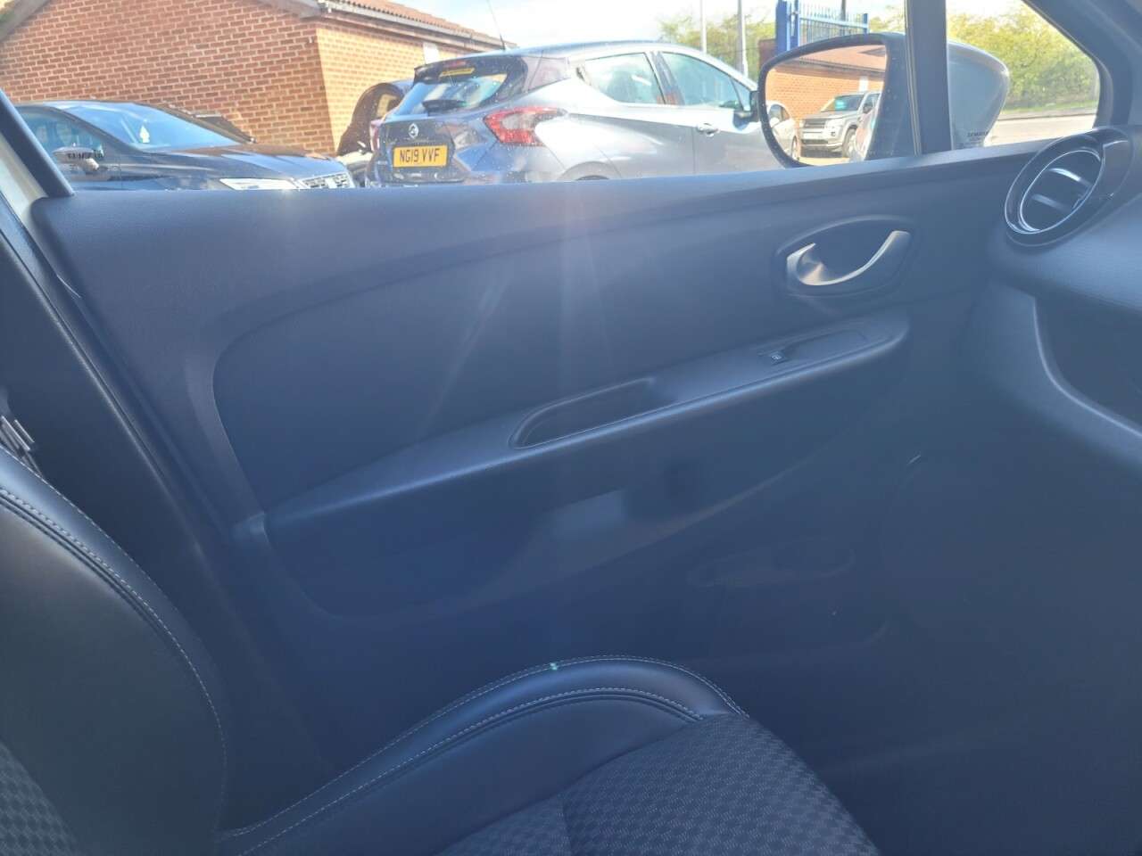 2018 RENAULT CLIO 2018 RENAULT CLIO