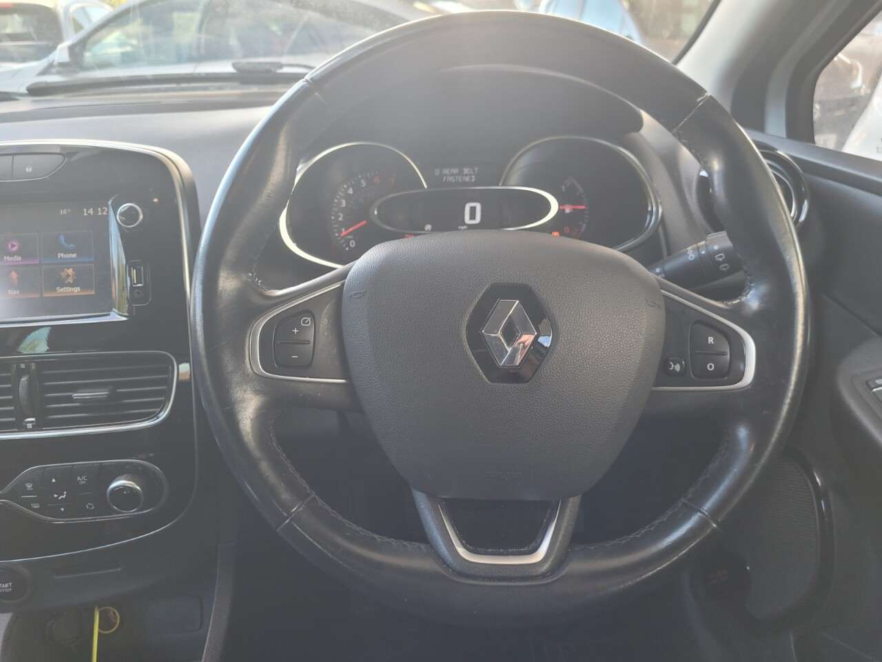 2018 RENAULT CLIO 2018 RENAULT CLIO