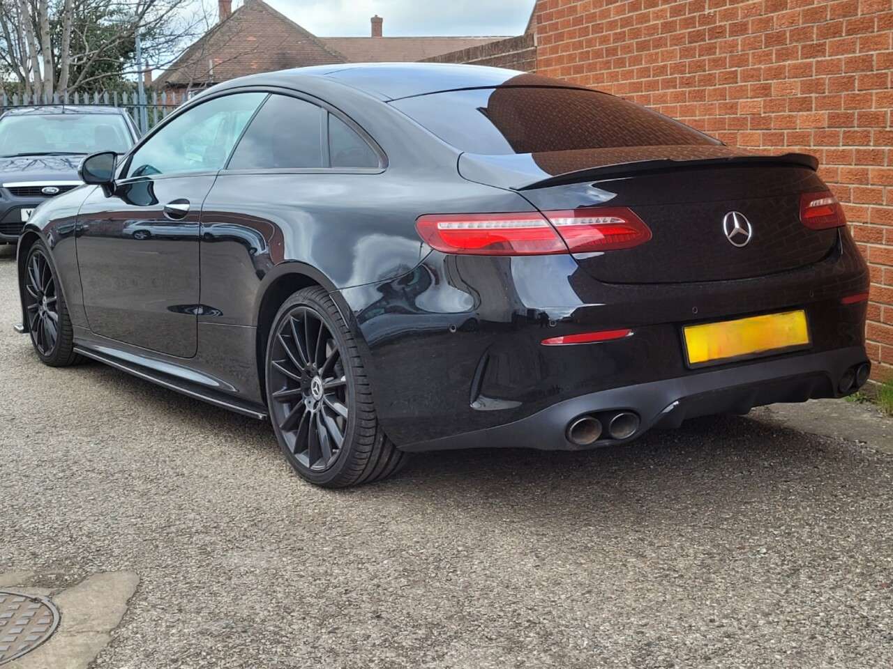 A 2020 MERCEDES-BENZ E-CLASS 2.0 E350 AMG Line (Premium Plus) Coupe 2dr Petrol G-Tronic+ Euro 6 (s/s) (3 A 2020 MERCEDES-BENZ E-CLASS 2.0 E350 AMG Line (Premium Plus) Coupe 2dr Petrol G-Tronic+ Euro 6 (s/s) (3