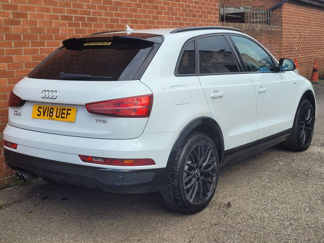 2018 AUDI Q3 2018 AUDI Q3