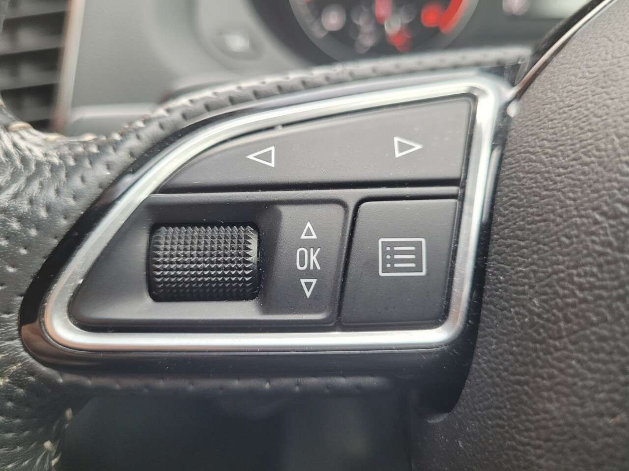 2018 AUDI Q3 2018 AUDI Q3