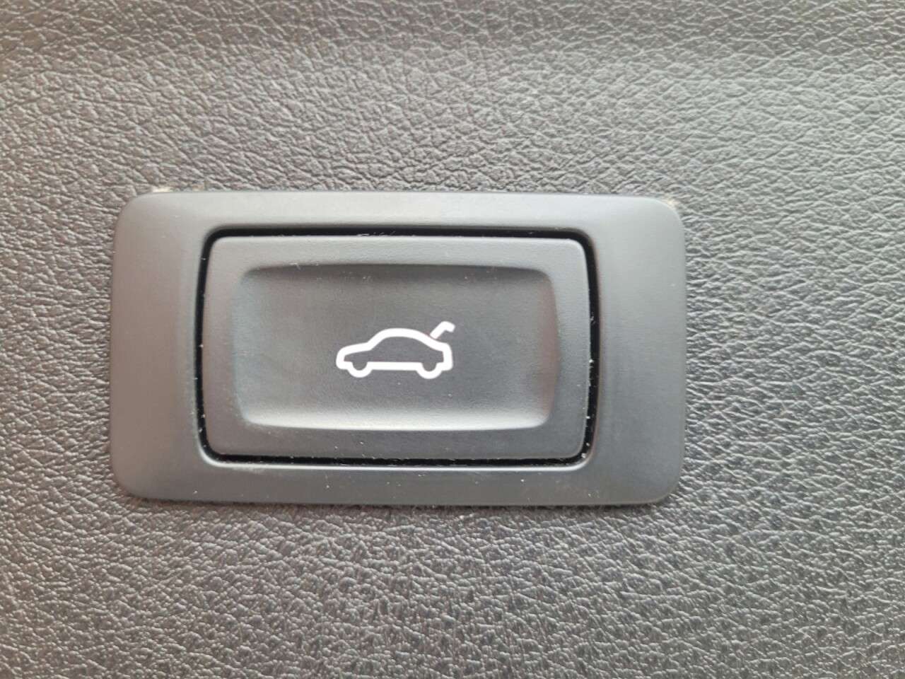 2018 AUDI Q3 2018 AUDI Q3