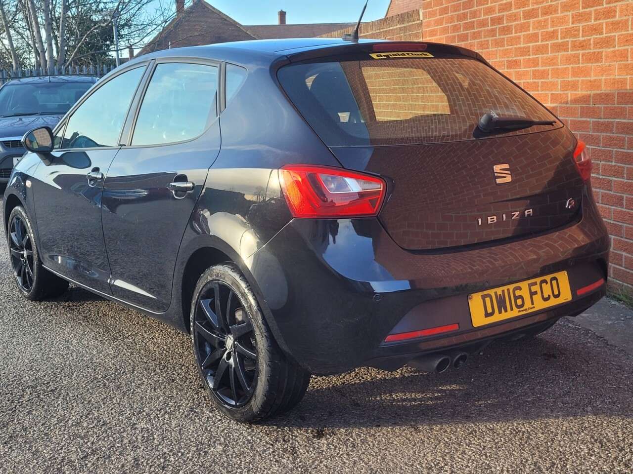 2016 SEAT IBIZA 2016 SEAT IBIZA