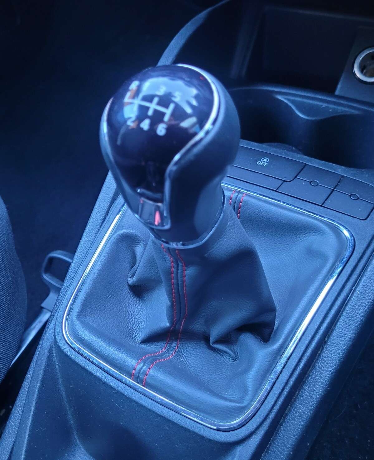 2016 SEAT IBIZA 2016 SEAT IBIZA