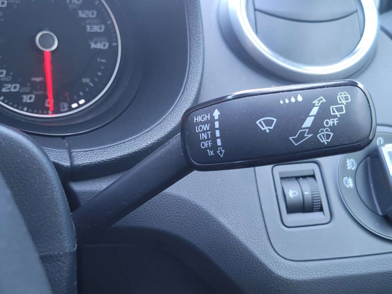 2016 SEAT IBIZA 2016 SEAT IBIZA