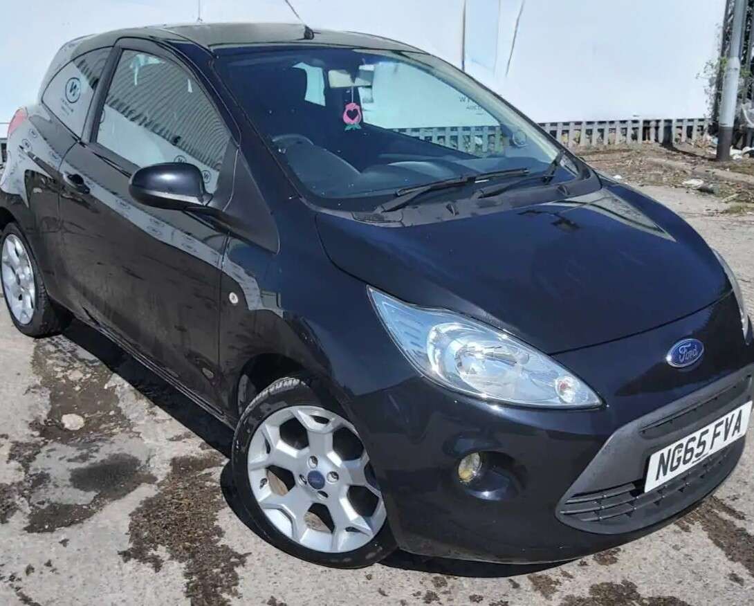 A 2016 FORD KA 1.2 Zetec Hatchback 3dr Petrol Manual Euro 5 (s/s) (69 ps) A 2016 FORD KA 1.2 Zetec Hatchback 3dr Petrol Manual Euro 5 (s/s) (69 ps)