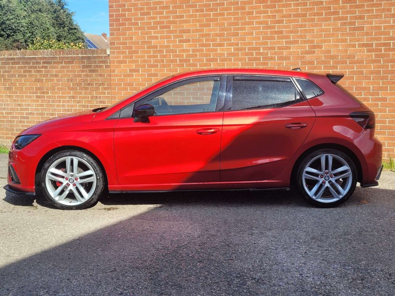 A 2017 SEAT IBIZA 1.0 TSI FR Hatchback 5dr Petrol Manual Euro 6 (s/s) (115 ps) A 2017 SEAT IBIZA 1.0 TSI FR Hatchback 5dr Petrol Manual Euro 6 (s/s) (115 ps)