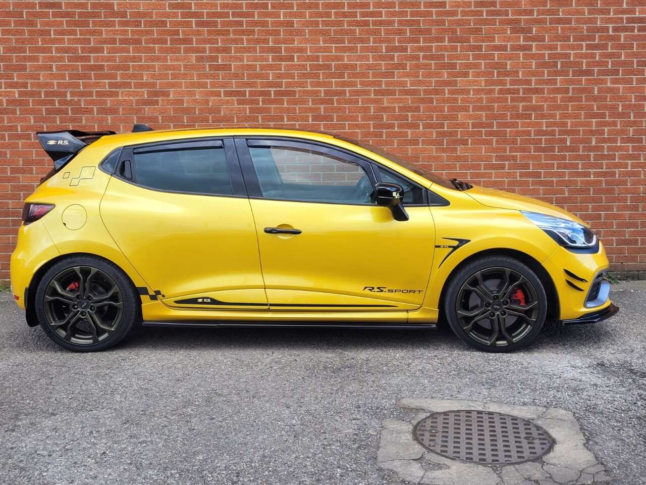 2015 RENAULT CLIO 2015 RENAULT CLIO