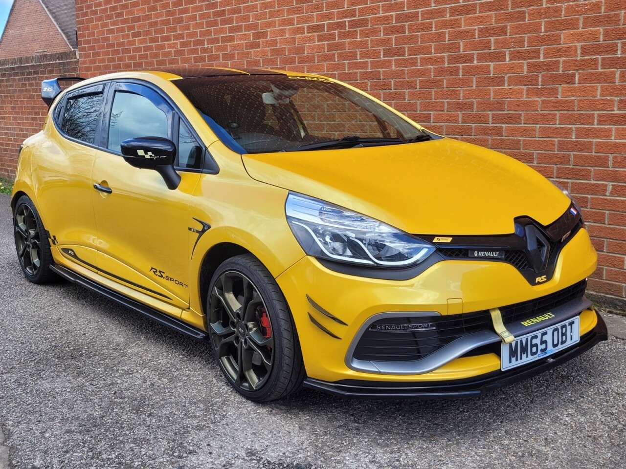 2015 RENAULT CLIO 2015 RENAULT CLIO