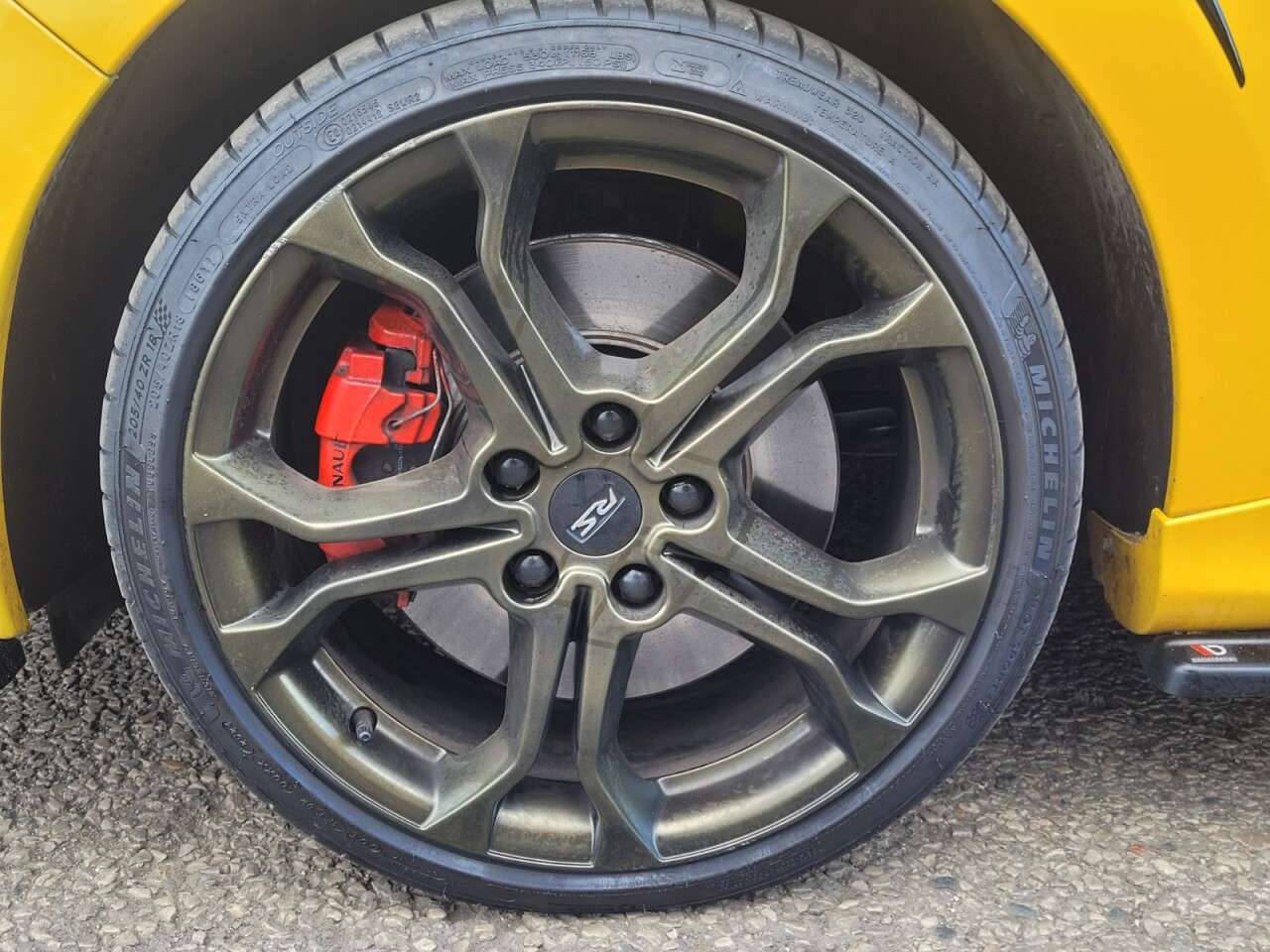 2015 RENAULT CLIO 2015 RENAULT CLIO