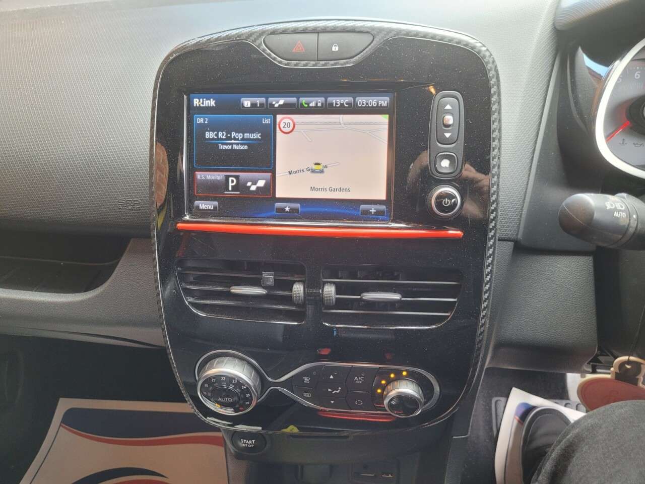 2015 RENAULT CLIO 2015 RENAULT CLIO