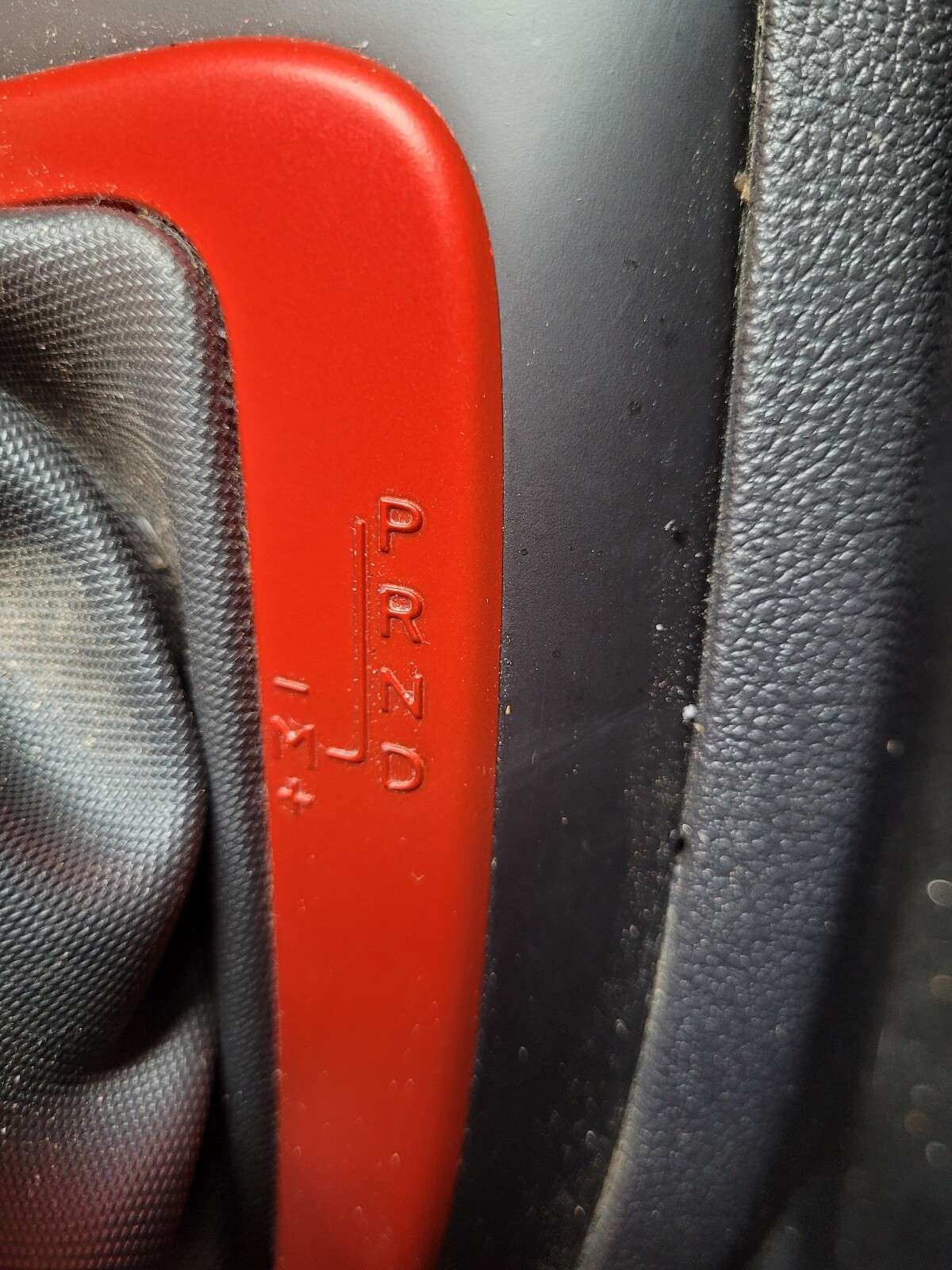 2015 RENAULT CLIO 2015 RENAULT CLIO