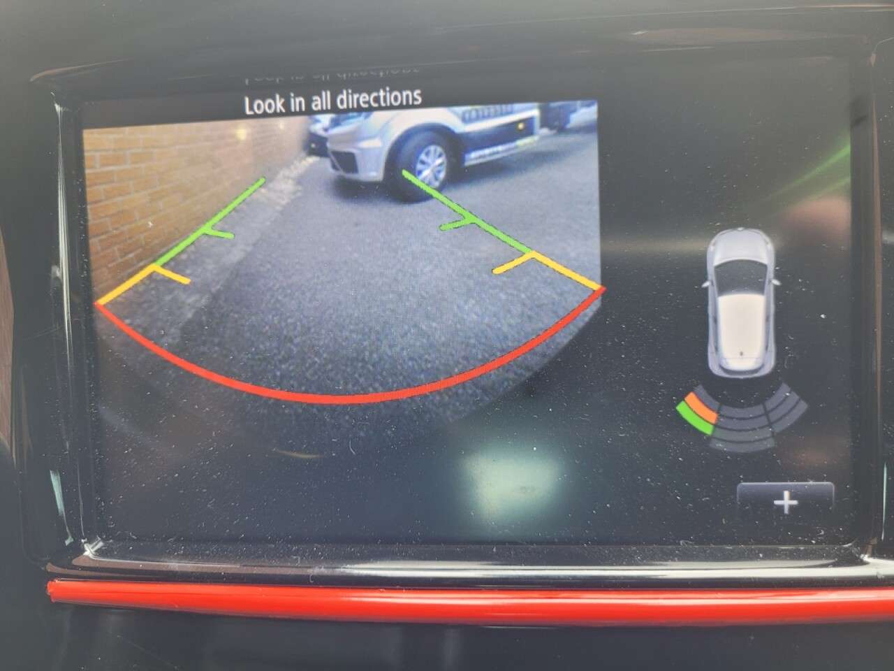 2015 RENAULT CLIO 2015 RENAULT CLIO