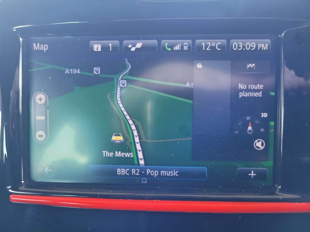 2015 RENAULT CLIO 2015 RENAULT CLIO