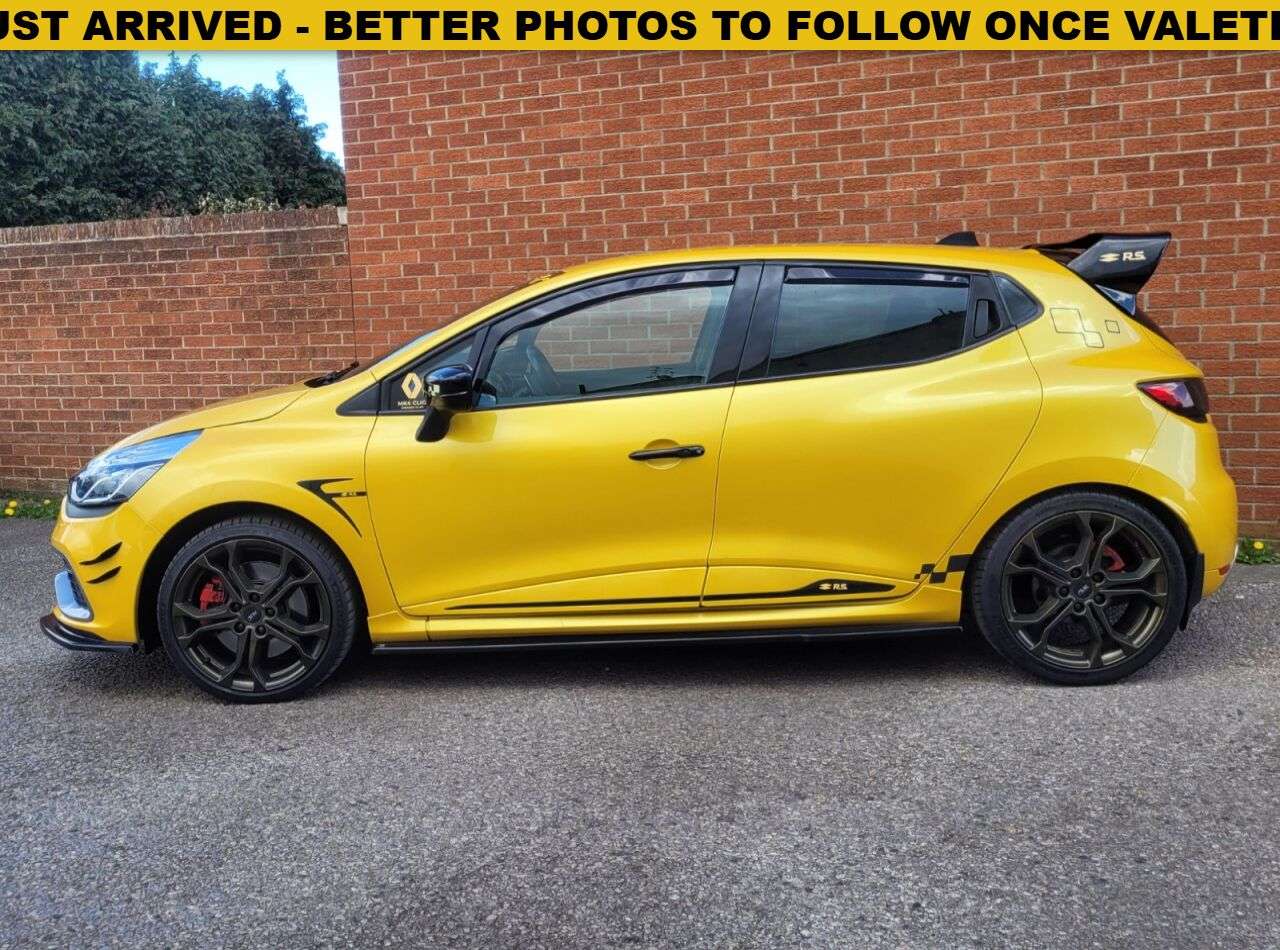 2015 RENAULT CLIO 2015 RENAULT CLIO