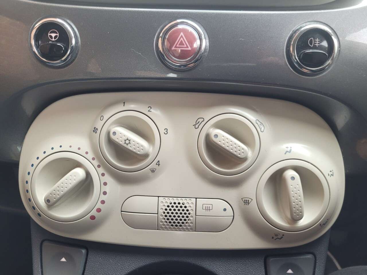 2009 FIAT 500 2009 FIAT 500