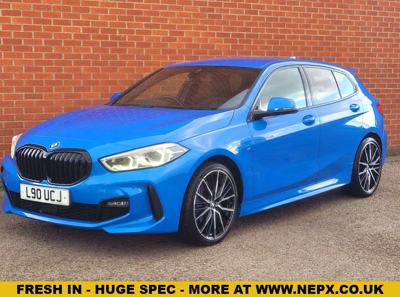 A 2019 BMW 1 SERIES 2.0 118d M Sport Hatchback 5dr Diesel Manual Euro 6 (s/s) (150 ps) A 2019 BMW 1 SERIES 2.0 118d M Sport Hatchback 5dr Diesel Manual Euro 6 (s/s) (150 ps)