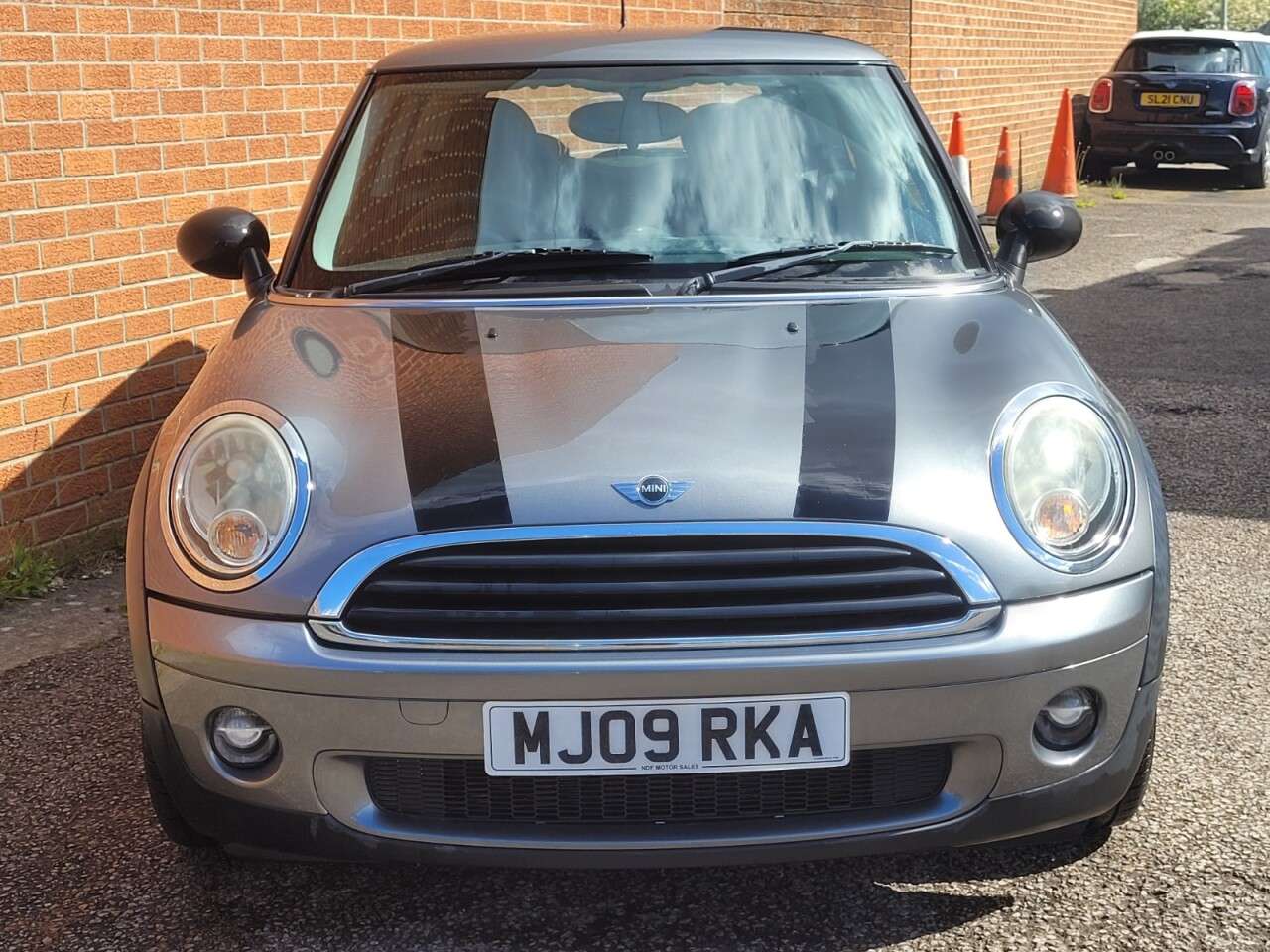 2009 MINI HATCH 2009 MINI HATCH