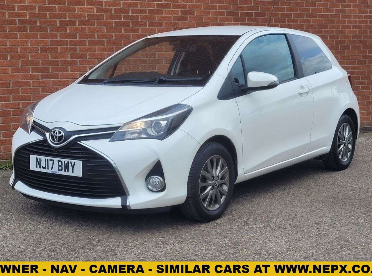 A 2017 TOYOTA YARIS 1.0 VVT-i Icon Hatchback 3dr Petrol Manual Euro 6 (69 ps) £20 ROAD TAX A 2017 TOYOTA YARIS 1.0 VVT-i Icon Hatchback 3dr Petrol Manual Euro 6 (69 ps) £20 ROAD TAX