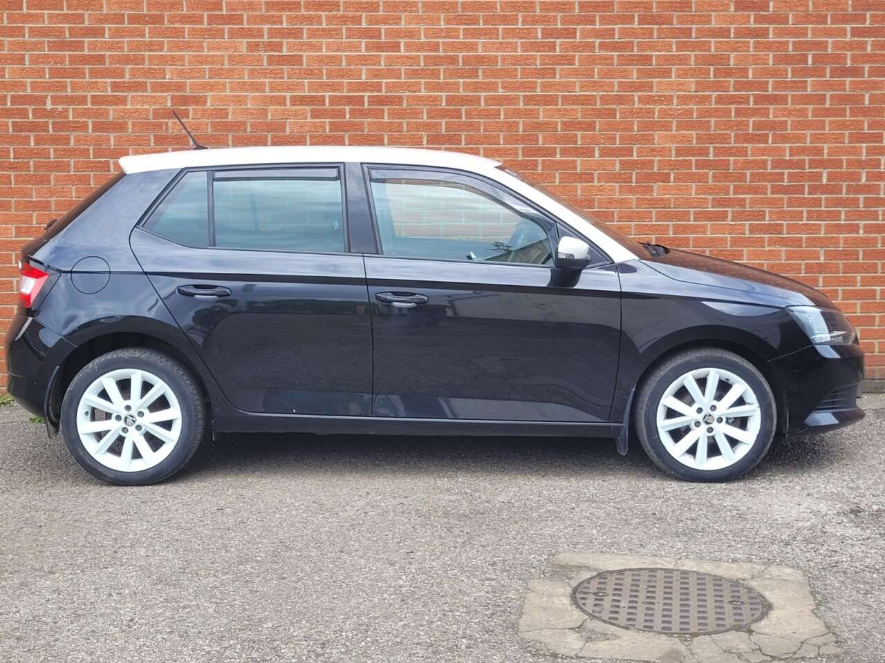 2016 SKODA FABIA 2016 SKODA FABIA
