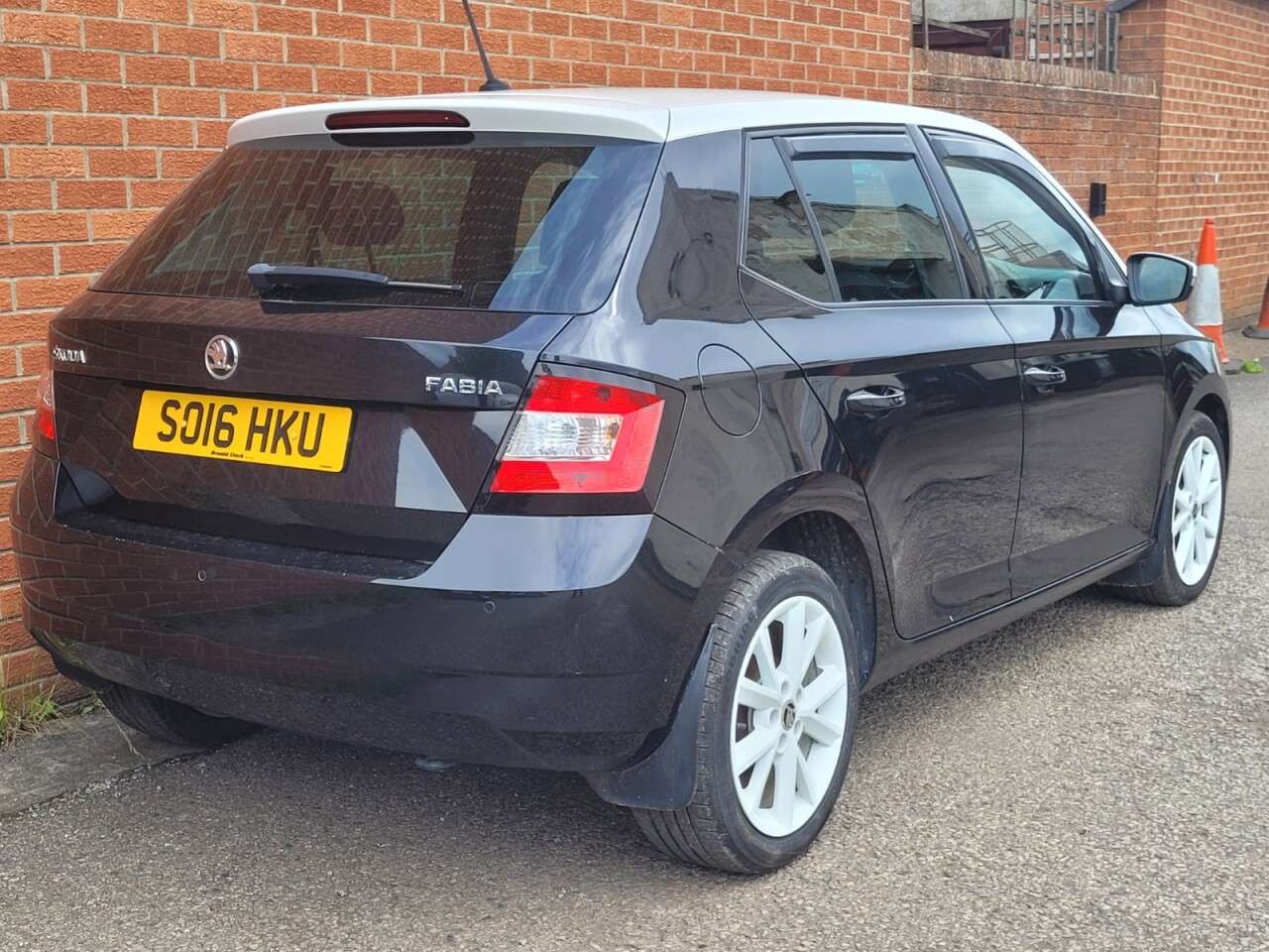 2016 SKODA FABIA 2016 SKODA FABIA