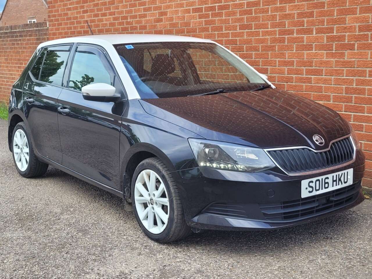 2016 SKODA FABIA 2016 SKODA FABIA