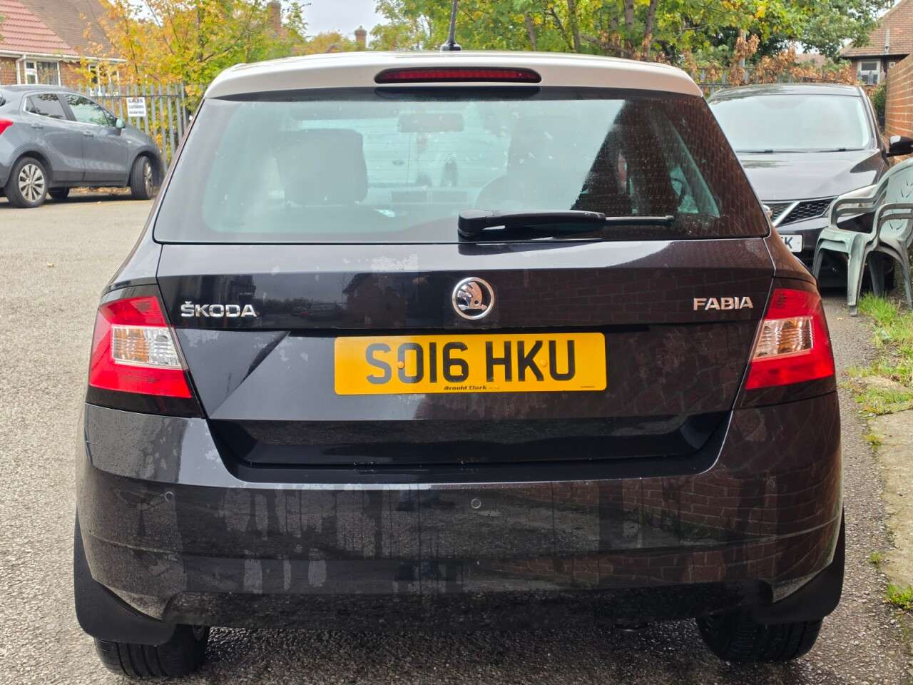 2016 SKODA FABIA 2016 SKODA FABIA