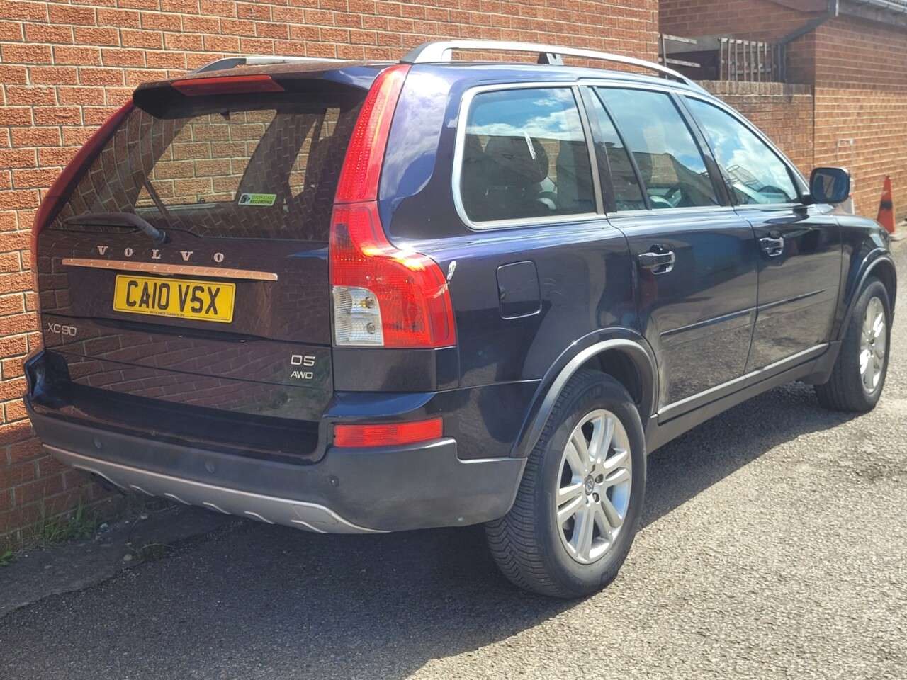 2010 VOLVO XC90 2010 VOLVO XC90