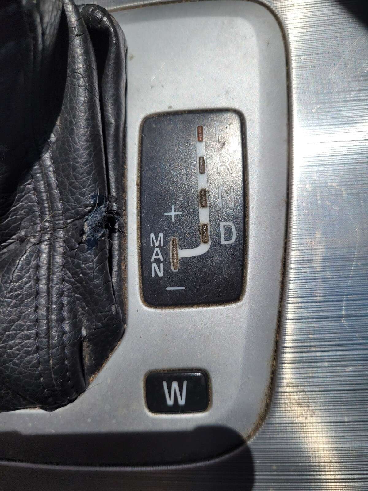 2010 VOLVO XC90 2010 VOLVO XC90