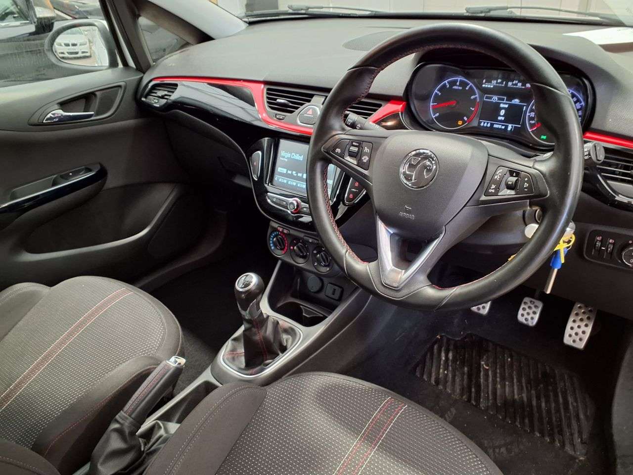 A 2016 VAUXHALL CORSA 1.4i ecoFLEX SRi Hatchback 5dr Petrol Manual Euro 6 (90 ps) READY TO DRIVE A 2016 VAUXHALL CORSA 1.4i ecoFLEX SRi Hatchback 5dr Petrol Manual Euro 6 (90 ps) READY TO DRIVE